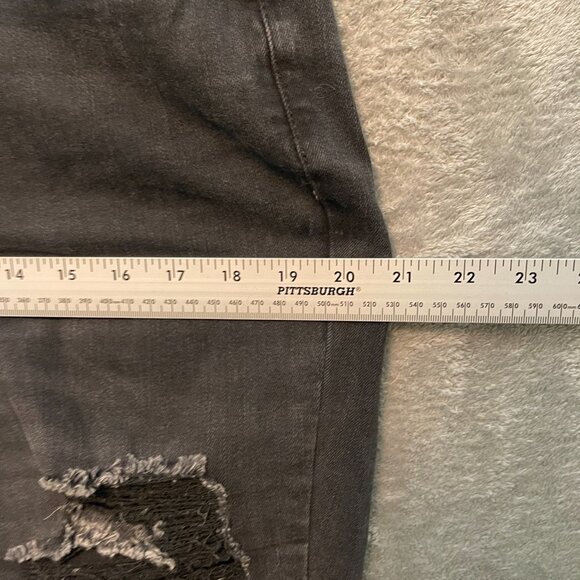 Judy Blue Women Skinny Fit Capri Destroyed High Rise Stretch Black Denim 16W - Picture 9 of 14